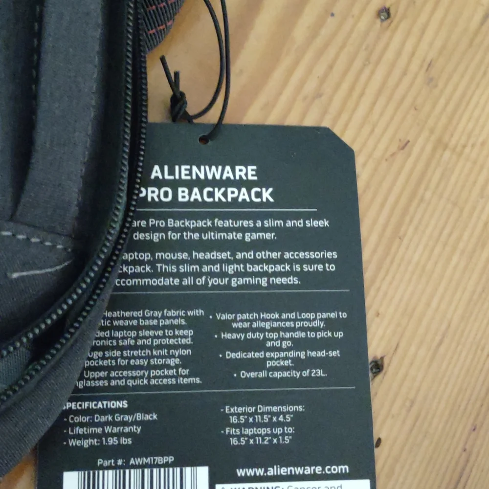 Nwt Alienware pro laptop backpack